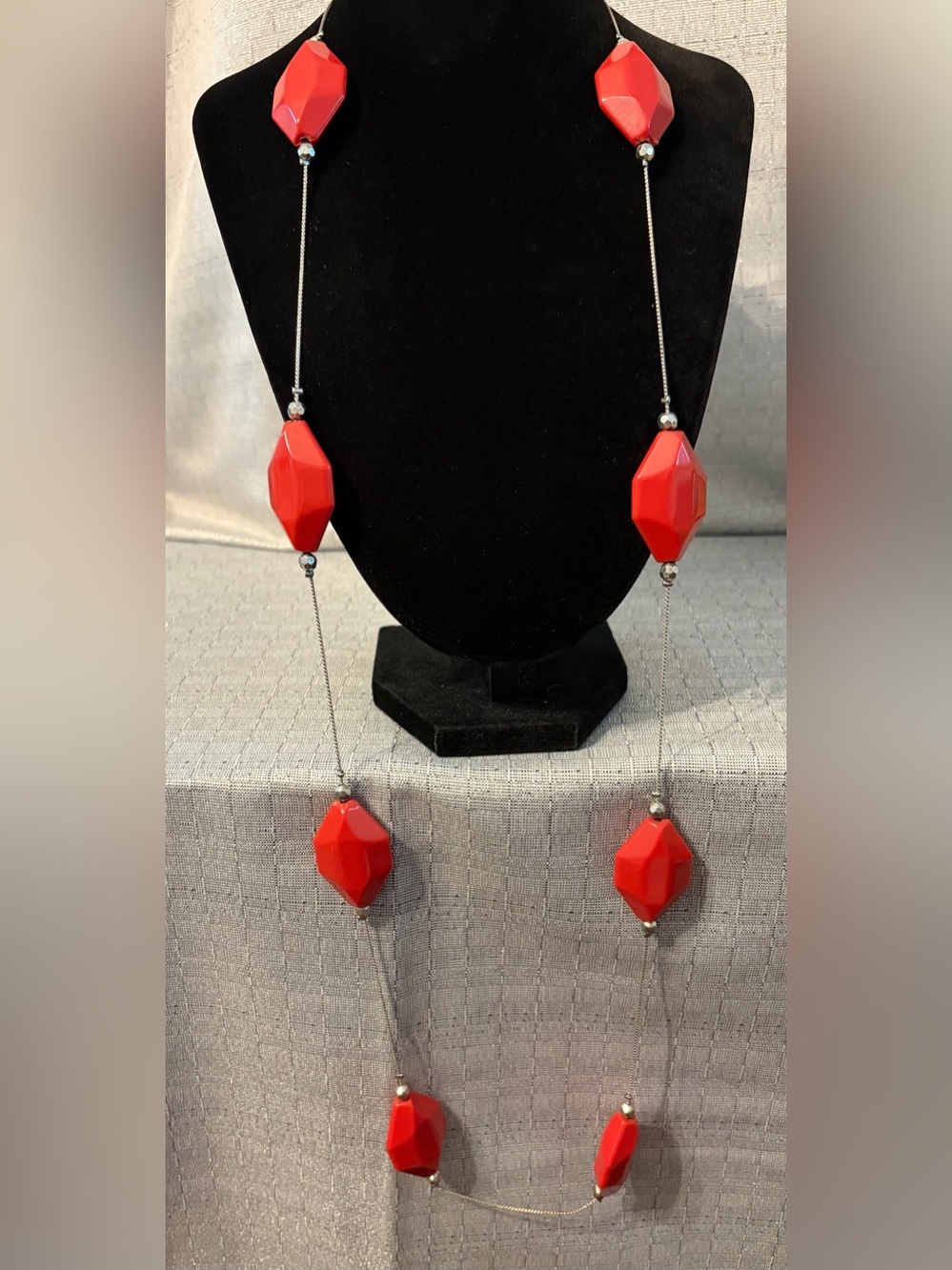 Red Geometric Bead Long Necklace - Women's Fashion Jewelry
